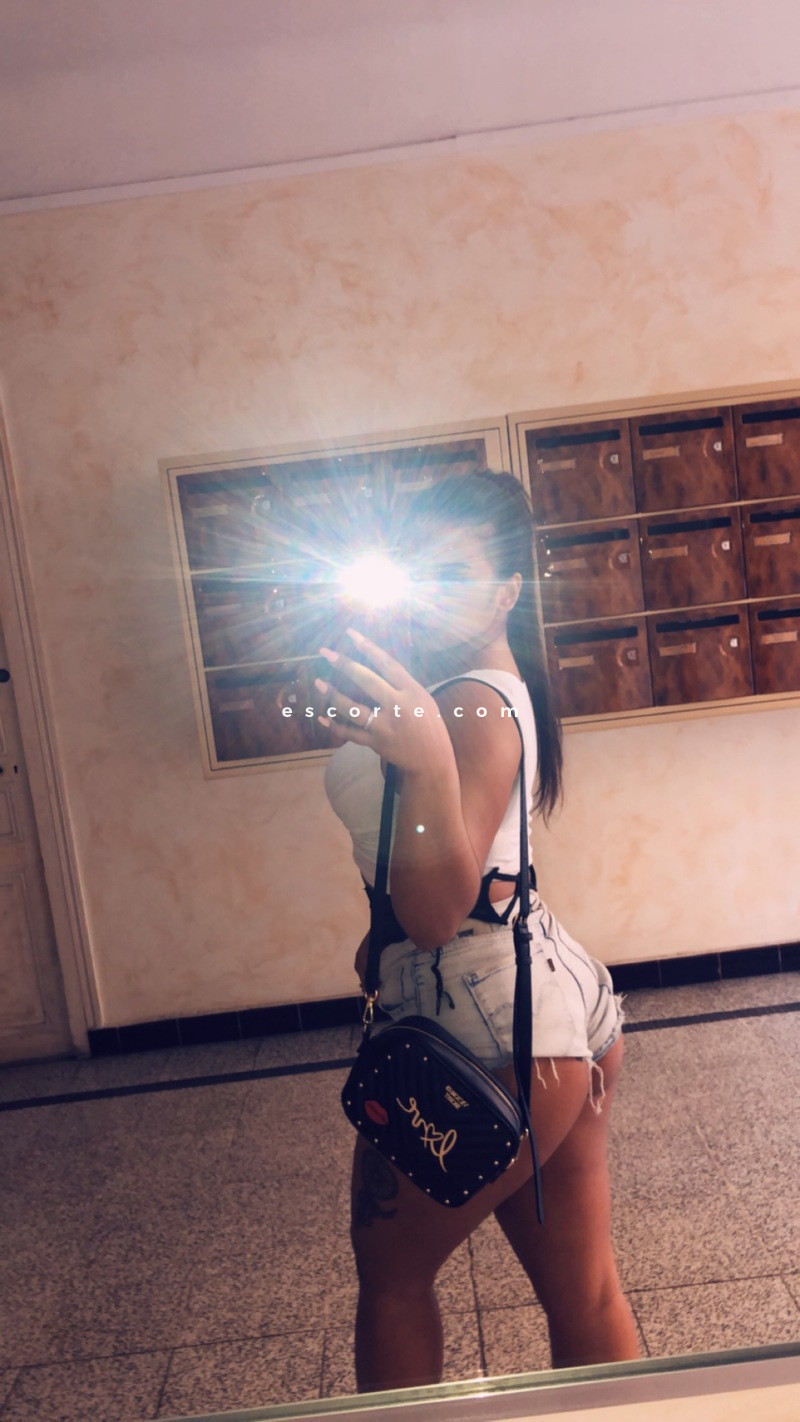 annonces pute escort Marseille Mayaa